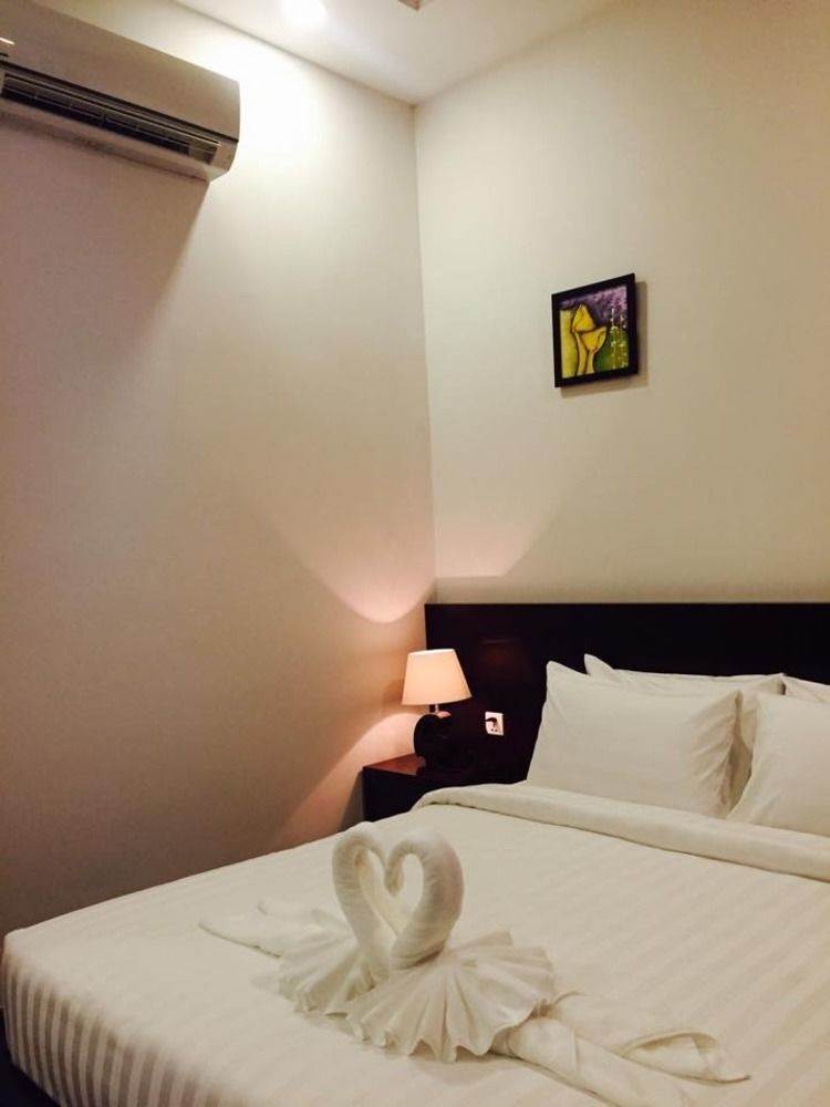 Golden Apple Hotel - Airport Phnom Penh Extérieur photo