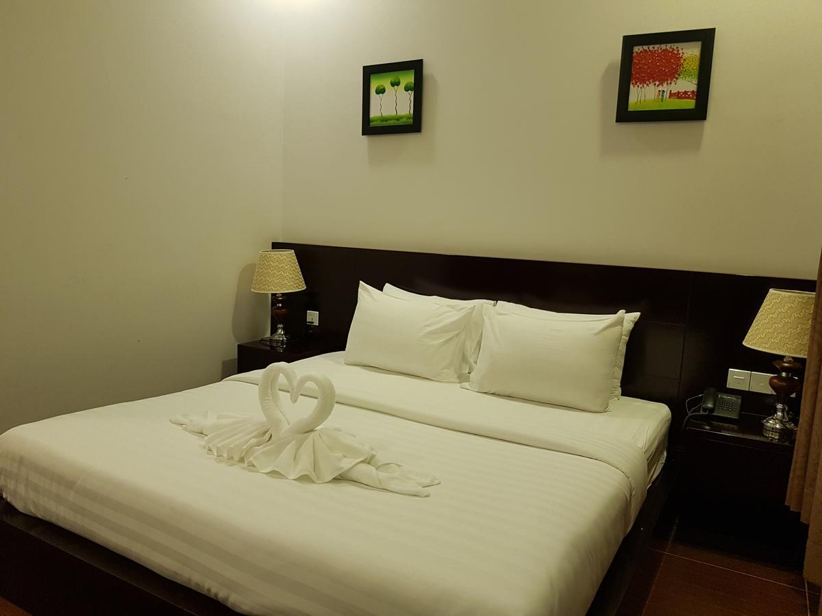 Golden Apple Hotel - Airport Phnom Penh Extérieur photo